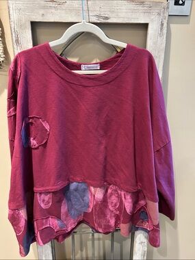 Transparente Magenta Long Sleeve Top with Pink and Blue Accents